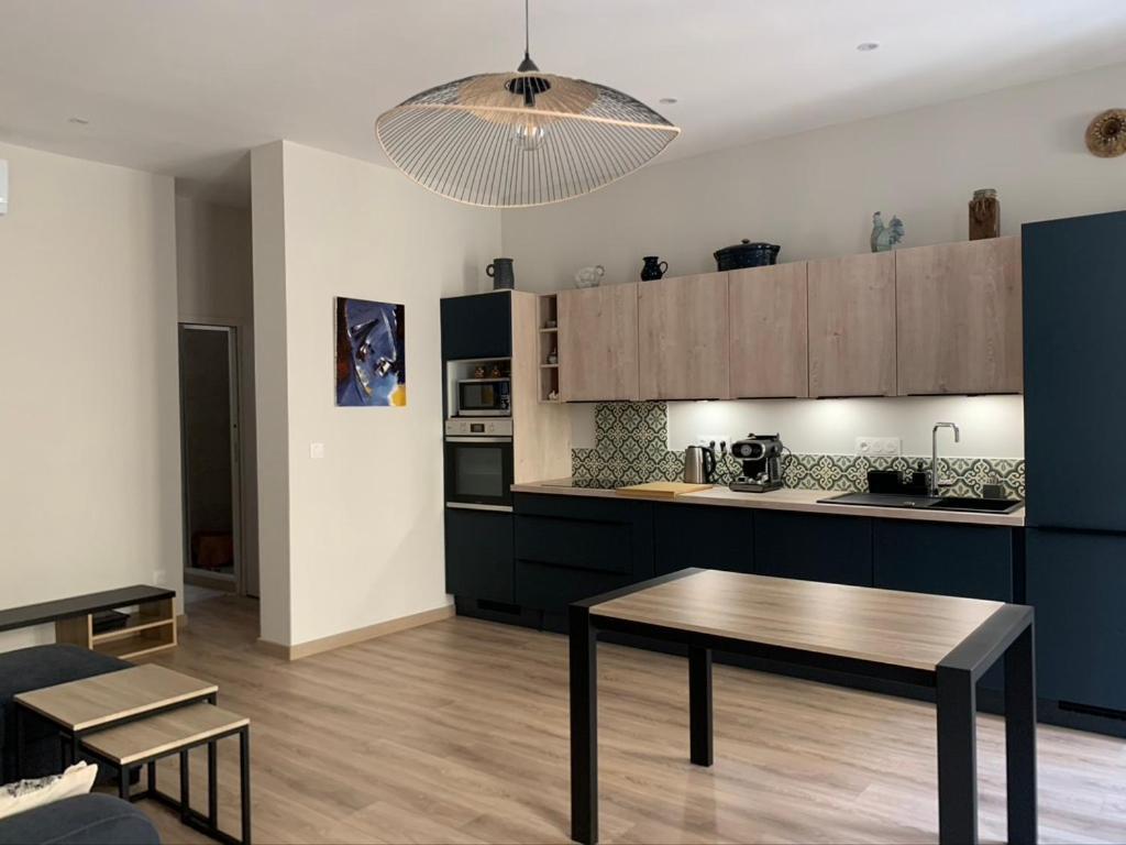 Cosy Joliette, Central, Climatise, 2 Chambres, Wifi, Garage Marseille Exterior photo